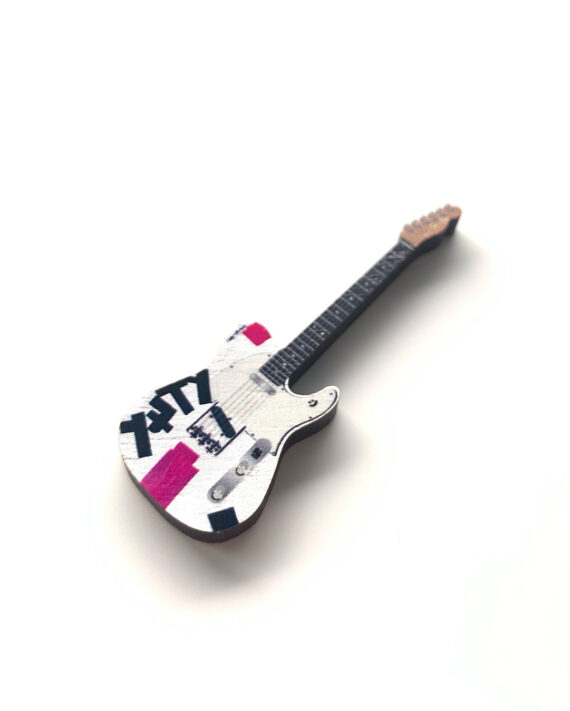 Yungblud Guitar Pin