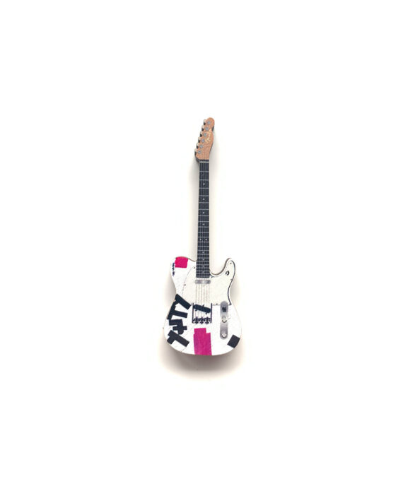 Yungblud Guitar Pin