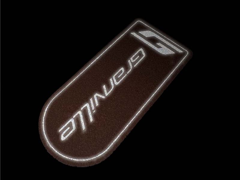 Suede Badge / Reflective print