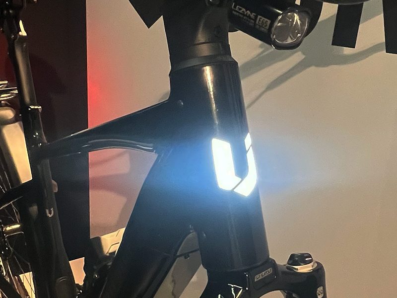 UJ_headtube_light-2